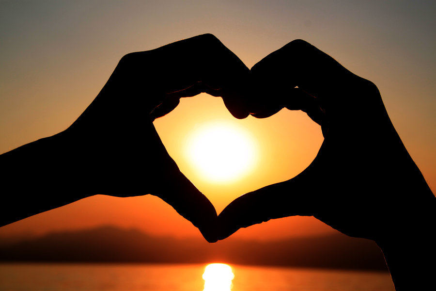 2 用心做事，真情服務(wù).jpg